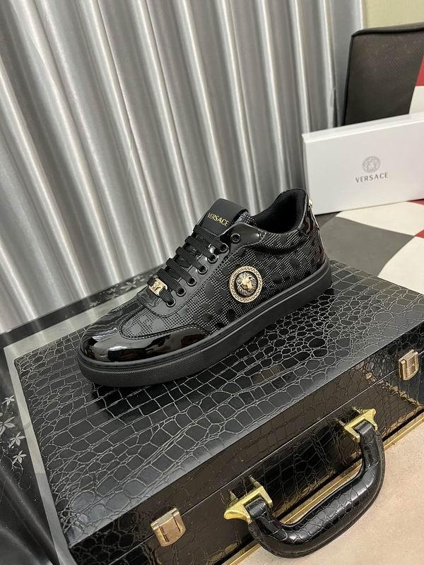 Versace Men's Shoes 511